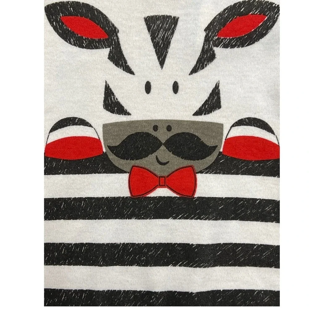 Duck Duck Goose Apparel Bodysuit Baby 3-6 MTHS‎ Multicolor Zebra Graphic Playful